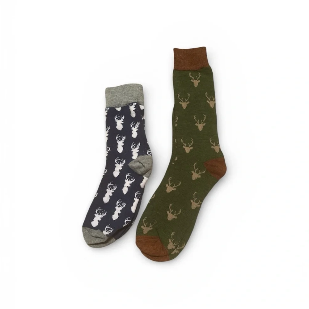Deer Navy and Green Men’s Sock Bundle Size Large Size: Large (10-13)